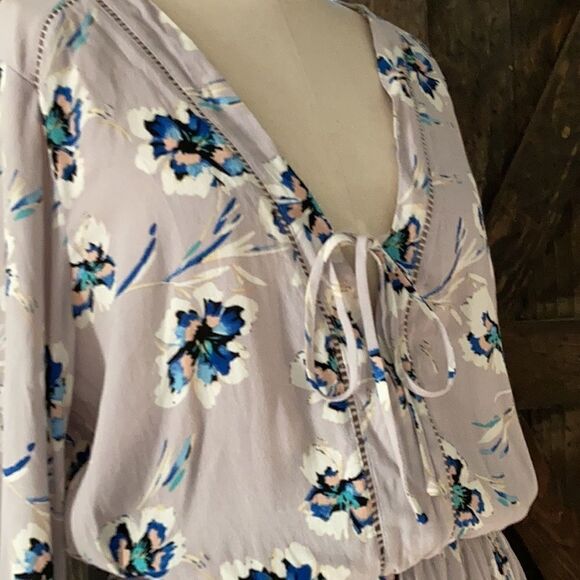 ASTR BOHO Floral Romper Long Sleeve - Picture 8 of 13